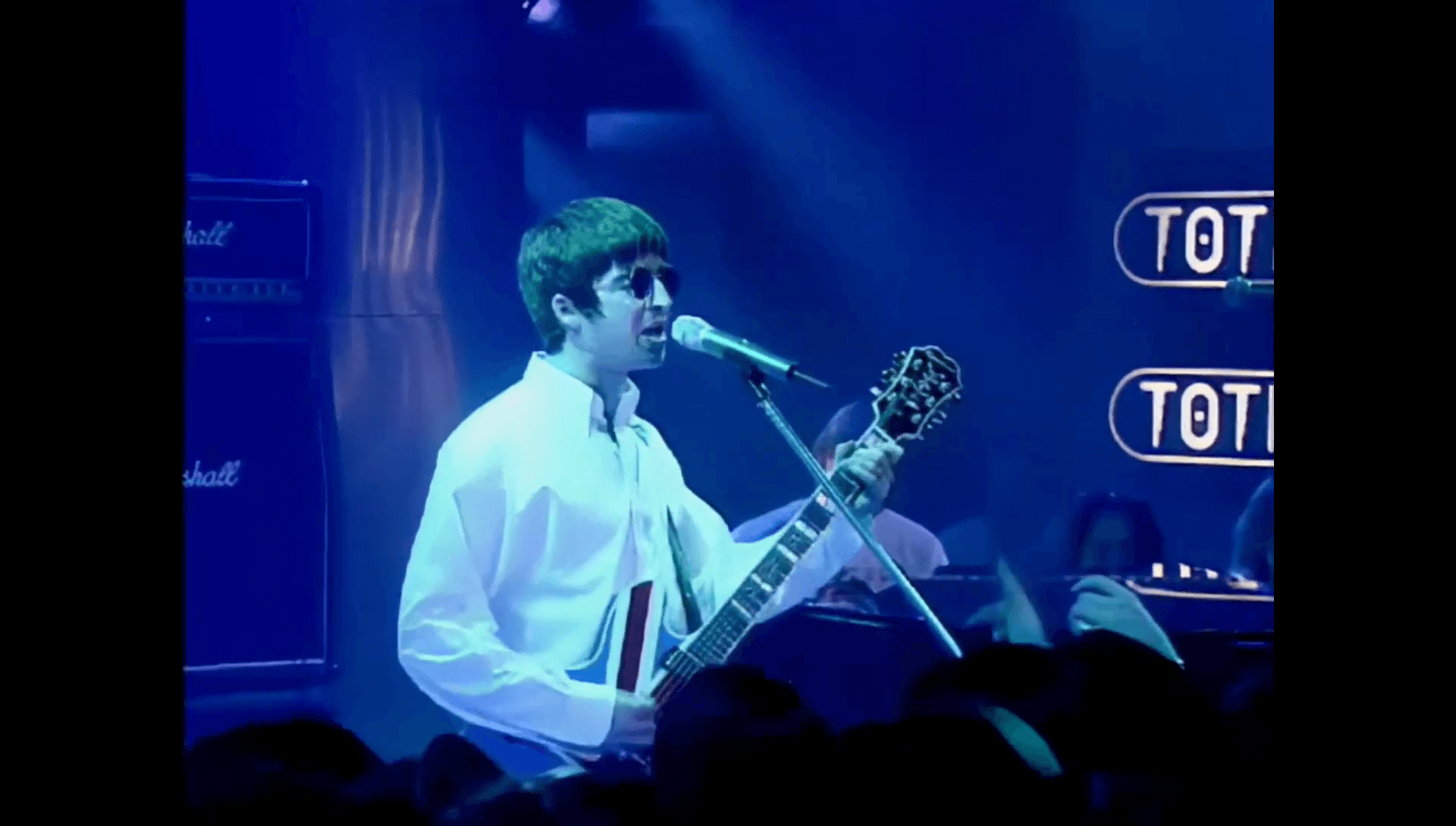 Oasis at Elstree Studios (UK) - February 21, 1996