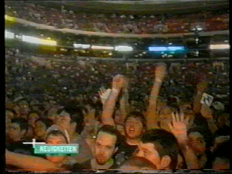 Oasis at First Union Center, Philadelphia, PA, USA - December 3, 1999