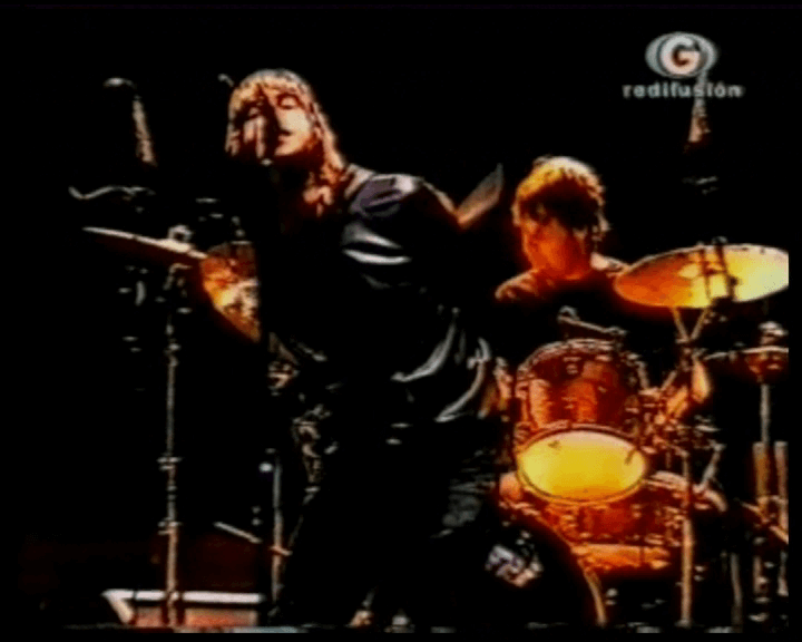 Oasis at Gijon Festival; Gijon, Spain - August 23, 2000