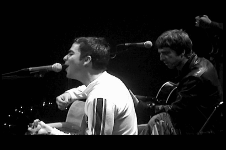 Oasis at Vicar Street, Dublin - November 13, 2000