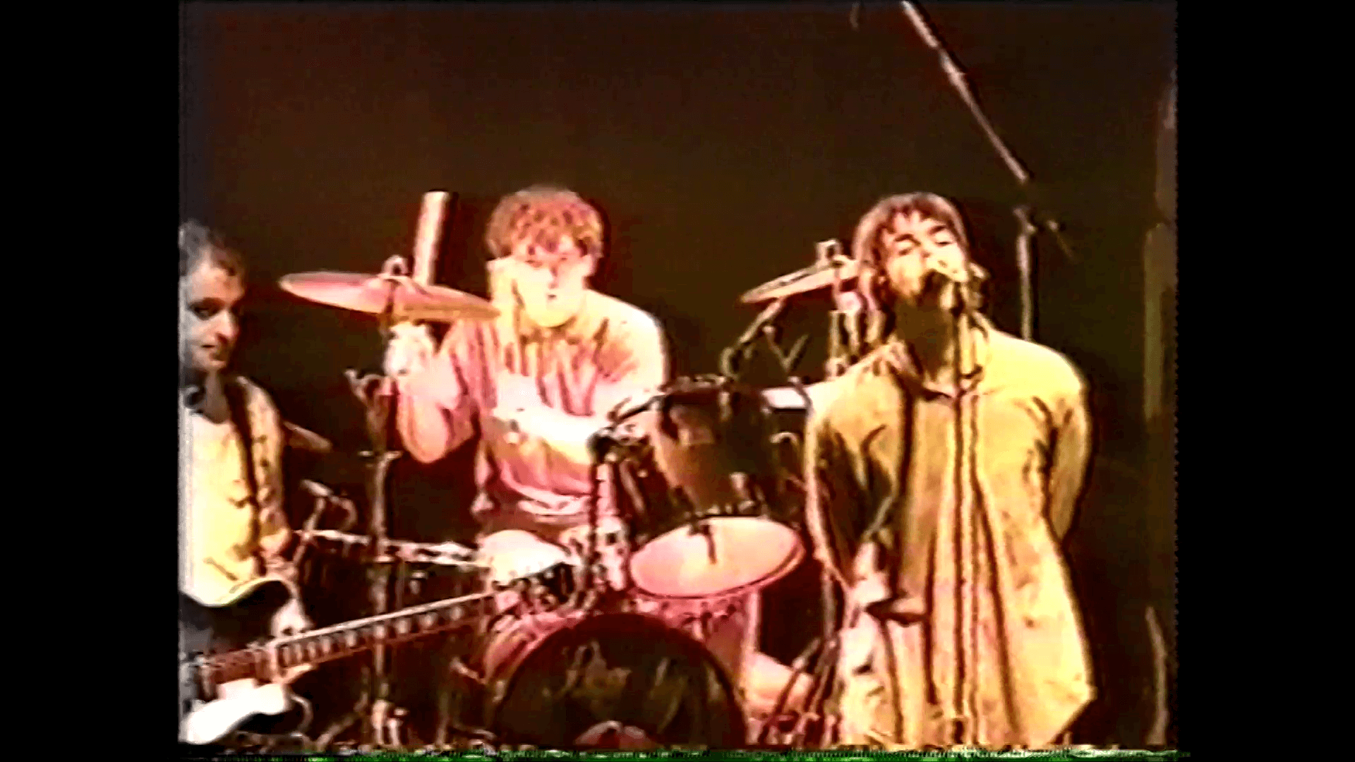 Oasis at Phoenix Theatre; Toronto, Canada - March 14th, 1995