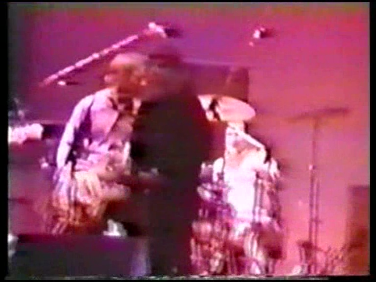 Oasis at Phoenix Festival; England - July 16, 1995