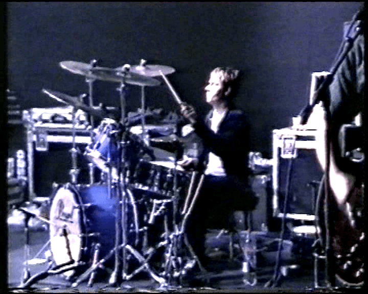 Oasis at Kings Cross Rehearsal Studios - November 3, 1995