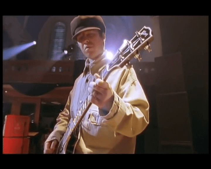 Oasis on Right Here, Right Now (BBC TV Special) - July 3rd 1997