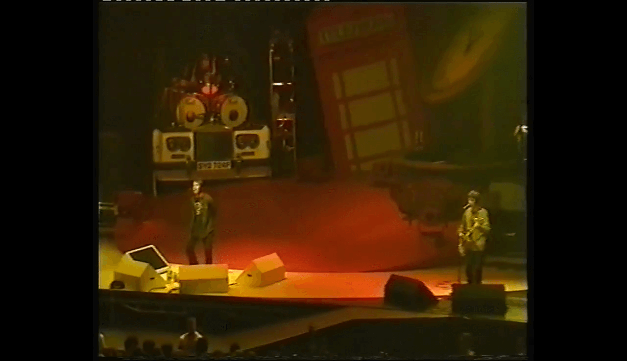 Oasis at Casalecchio di Reno Palasport, Bologna, Italy - November 15, 1997