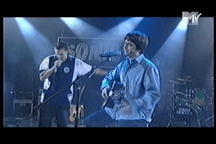 Oasis at Italy - November 17, 1997