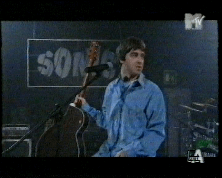 Oasis at Italy - November 17, 1997