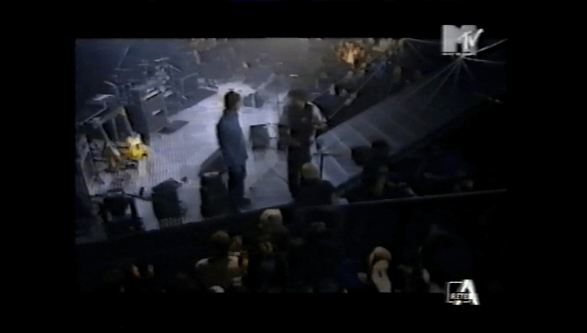 Oasis at Italy - November 17, 1997