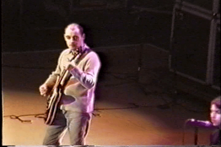 Oasis at Continental Airlines Arena; E Rutherford, NJ - January 12, 1998