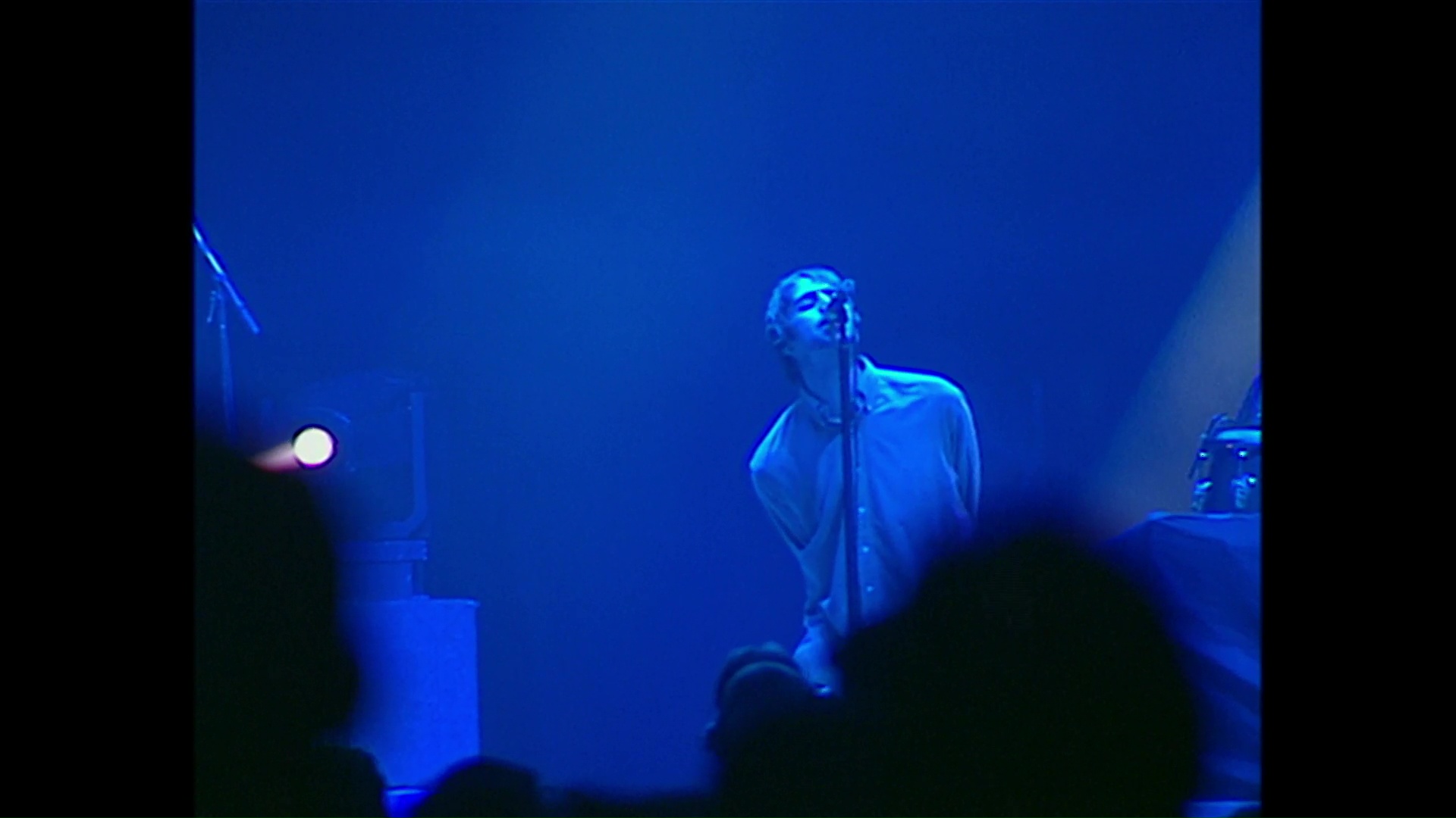 Oasis at Maple Leaf Gardens; Toronto, Canada - January 15, 1998