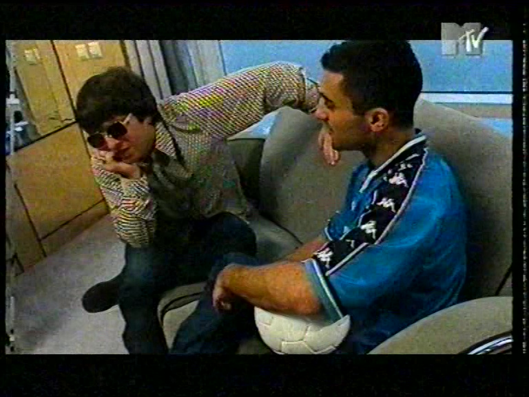 Oasis at Hotel; Hong Kong - February 22, 1998