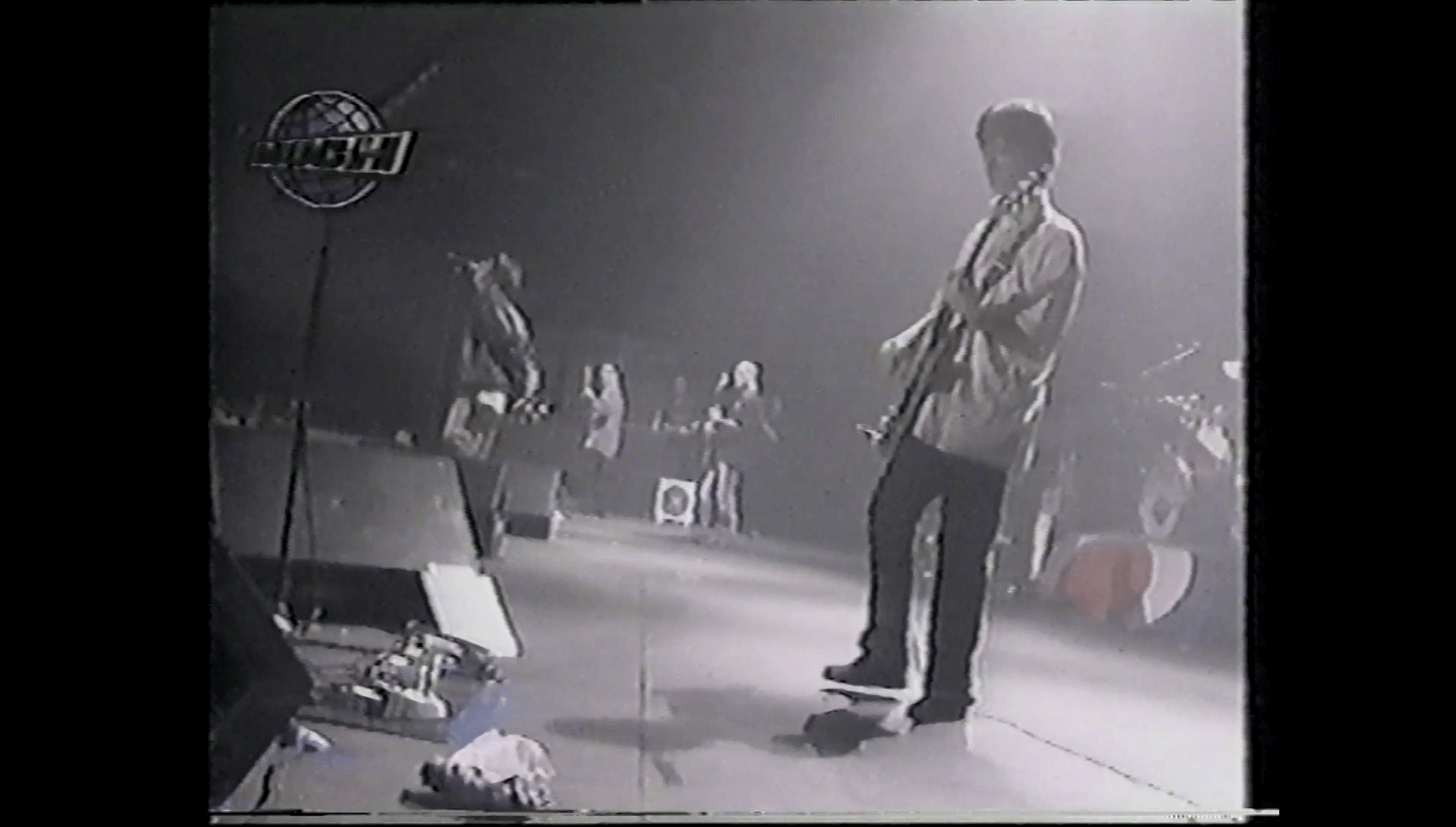 Oasis Live at Luna Park; Buenos Aires, Argentina / March 18, 1998 ...