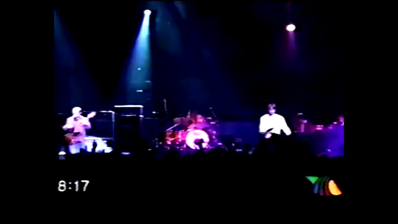 Oasis at Sports Palace; Mexico City, Mexico - March 24, 1998
