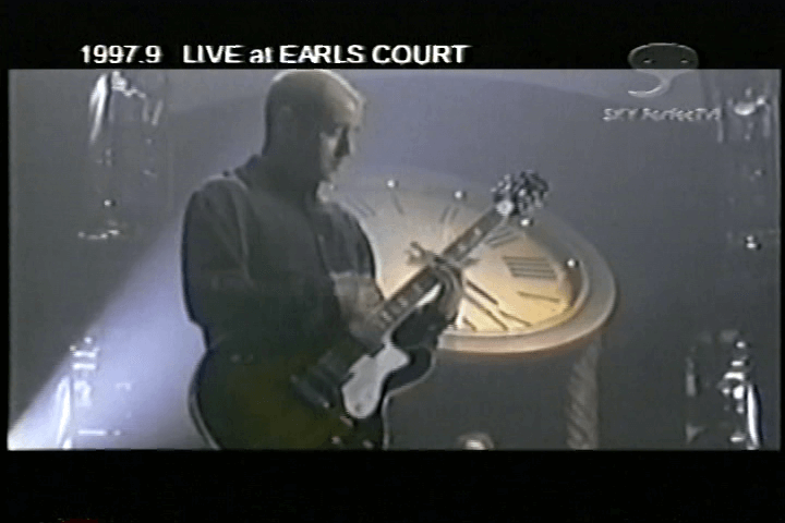 Oasis in Japan 2000