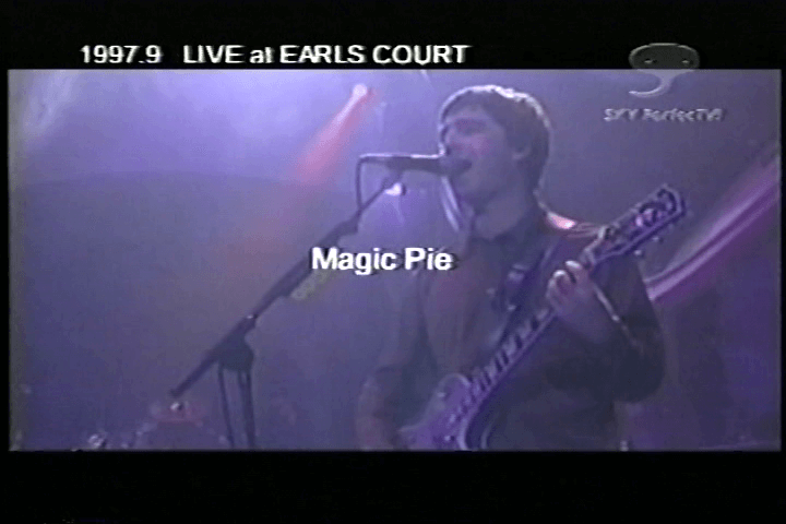 Oasis in Japan 2000