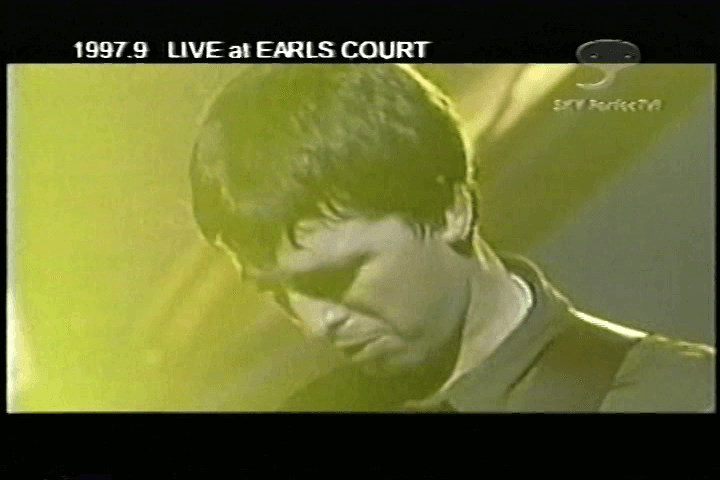Oasis in Japan 2000