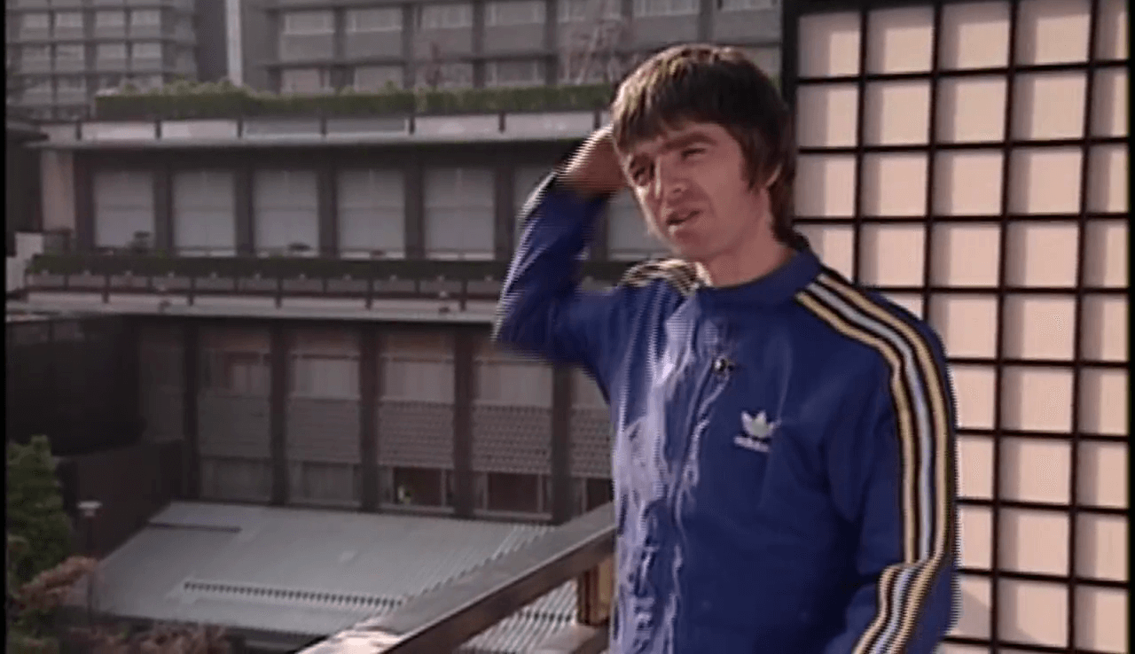 Interview with Noel by Gil Dylan - March 7th, 2000.'