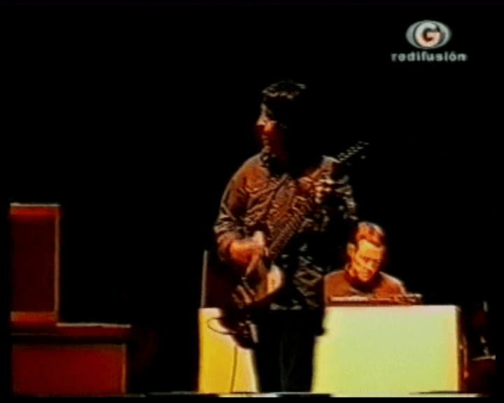 Oasis at Gijon Festival; Gijon, Spain - August 23, 2000