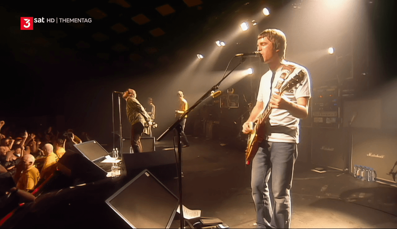 Oasis at Barrowlands; Glasgow, Scotland - October 13, 2001