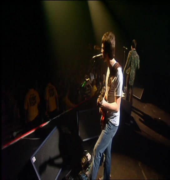 Oasis at Barrowlands; Glasgow, Scotland - October 13, 2001