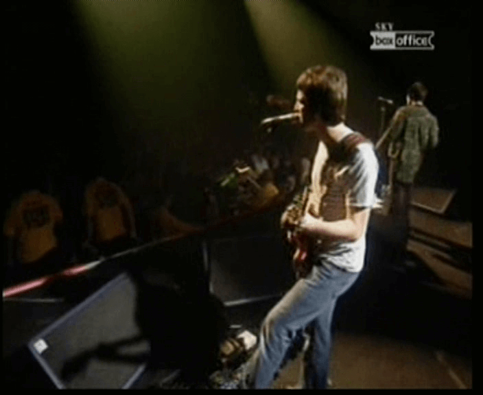 Oasis at Barrowlands; Glasgow, Scotland - October 13, 2001