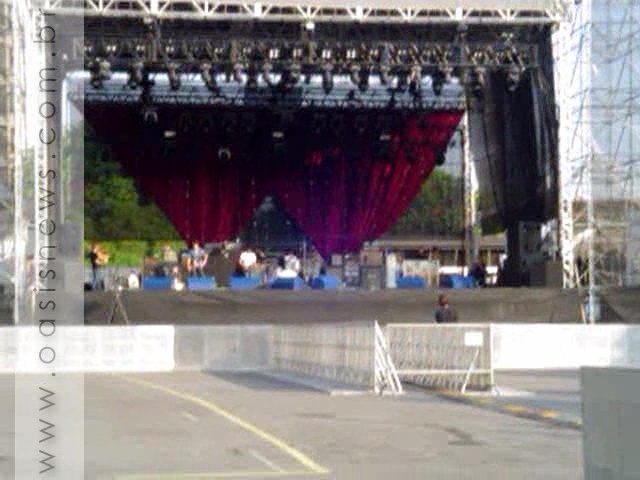 Oasis at '.$OASIS_SHOW_VENUE.' - '.$OASIS_SHOW_DATE.'