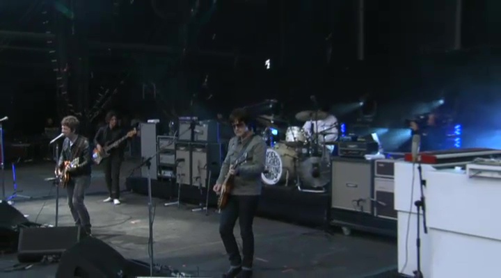 Noel Gallagher at Festival Rock En Seine - Grande Scène; Domaine National de Saint-Cloud, Paris, France - August 25, 2012