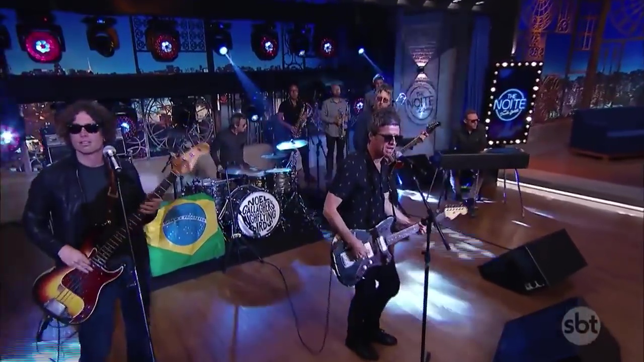 Noel Gallagher at The Noite com Danilo Gentili, Brazil - October 20, 2017