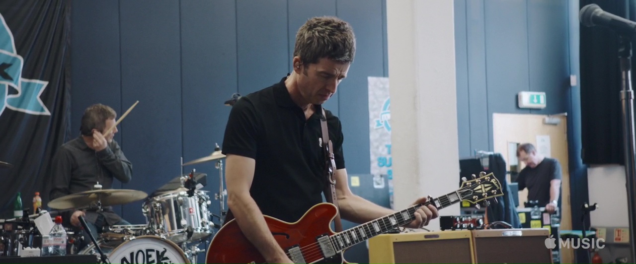 Noel Gallagher at York Hall Leisure Centre; Old Ford Rd., London E2 9PJ - November 1, 2017