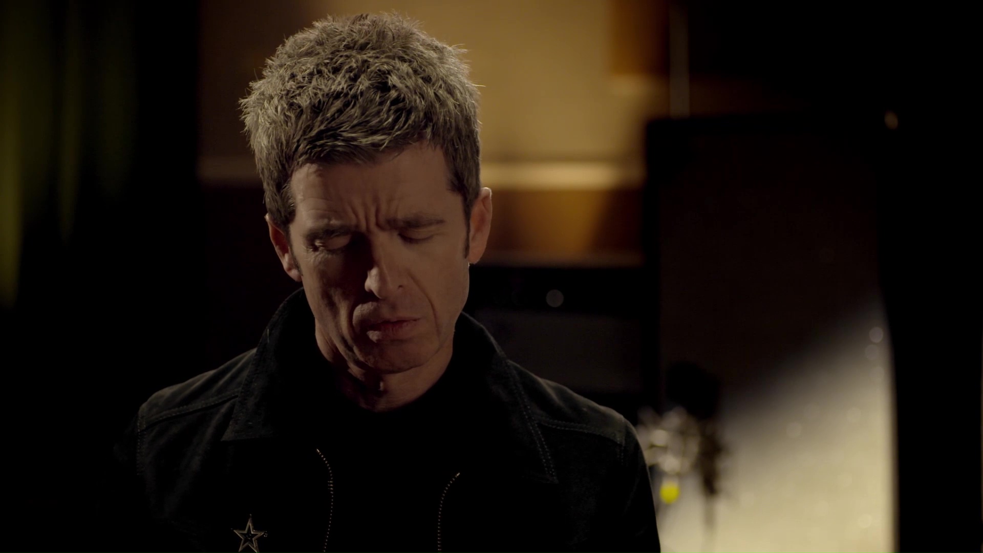 Noel Gallagher at The Great Songwriters; Channel 4, UK - November 29, 2017