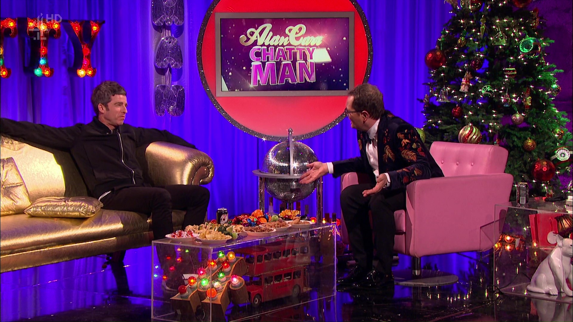 Noel Gallagher at Alan Carr's Christmas Chatty Man; UK - December 25, 2017