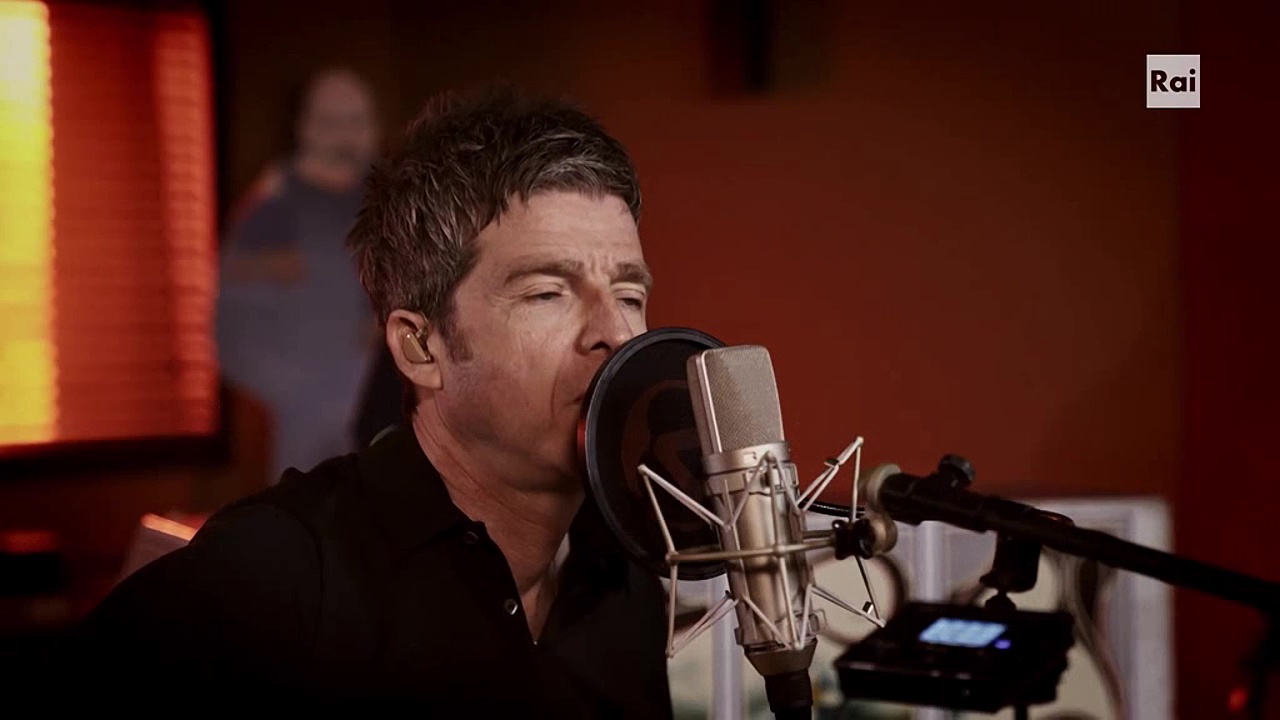 Noel Gallagher at Lonestar Studios, London - May 1, 2021