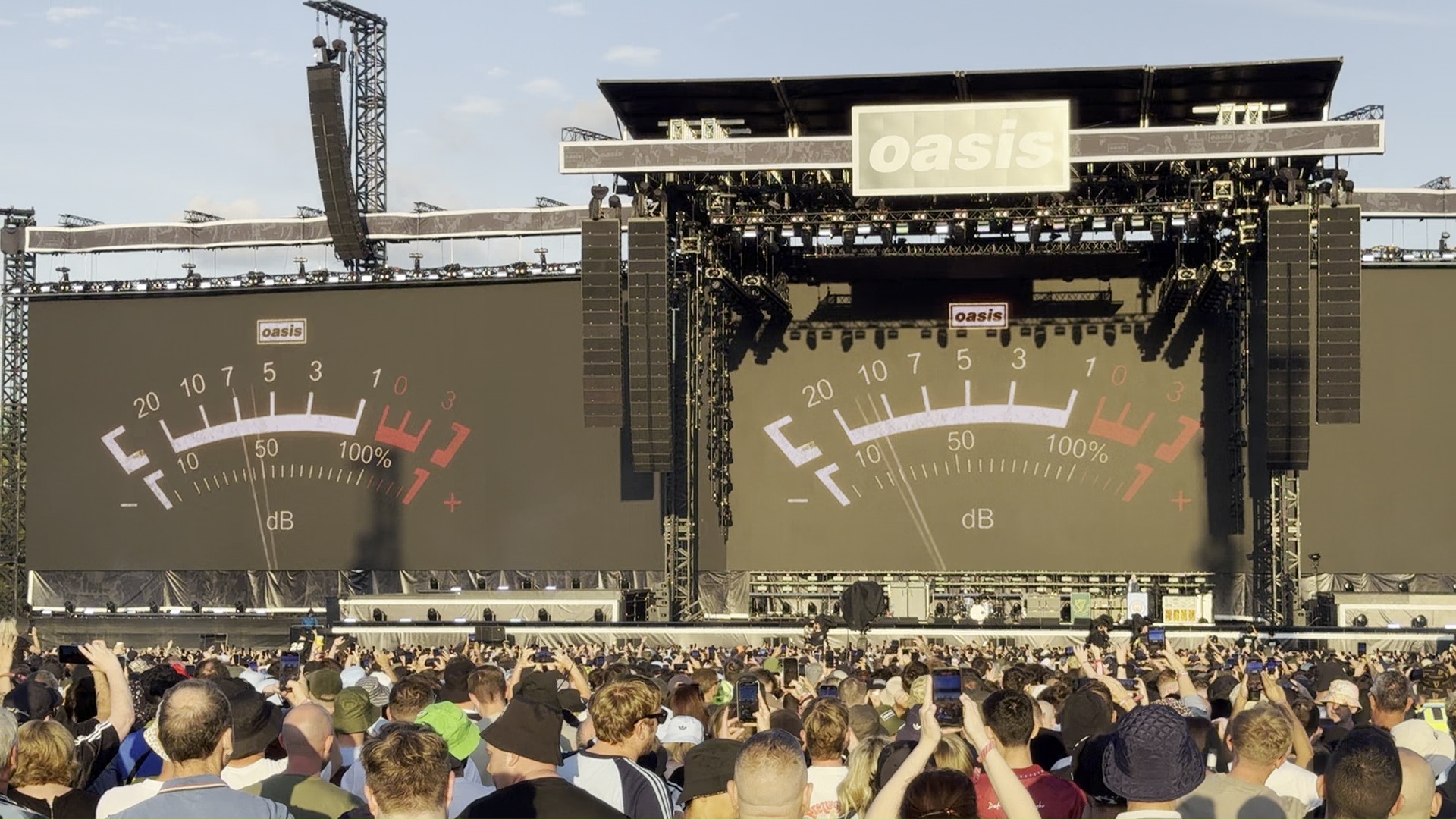 Oasis at Heaton Park, Manchester - July 16, 2025