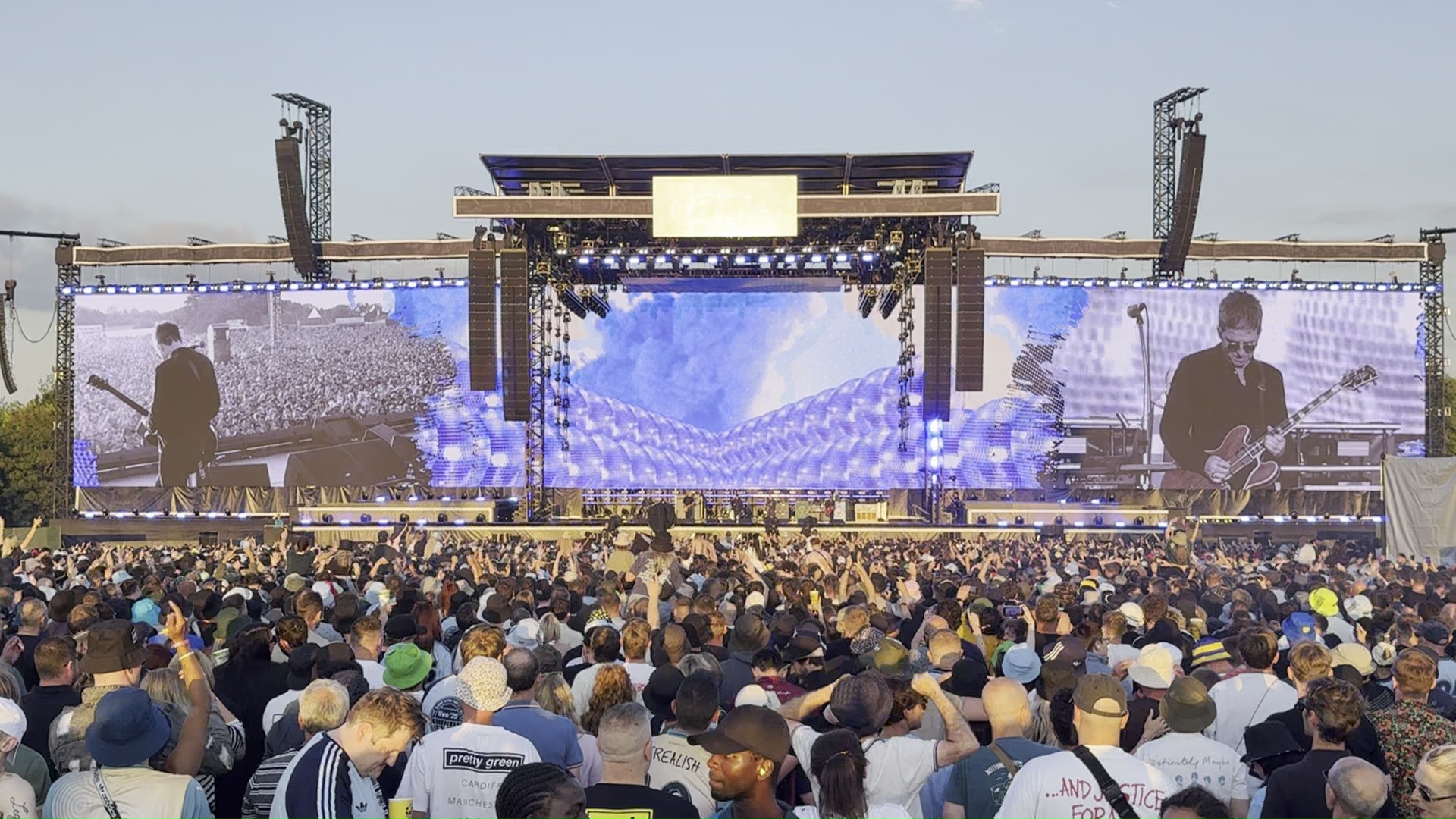 Oasis at Heaton Park, Manchester - July 16, 2025